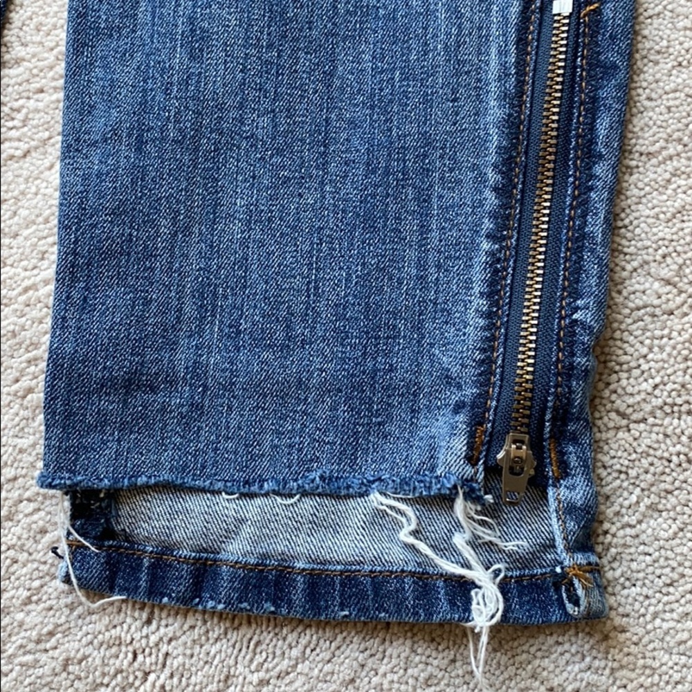 KUT from the Kloth Reese step zipper hem jeans - Picture 4 of 16